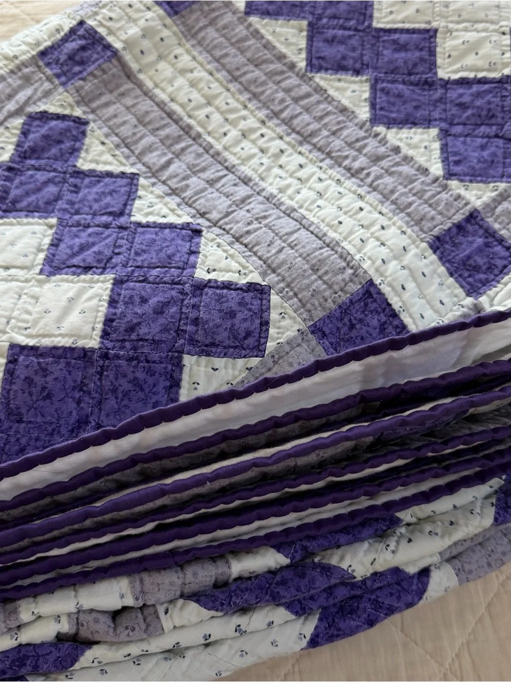 Hand Pieced Hand Quilted Amish Style King Quilt 102x88